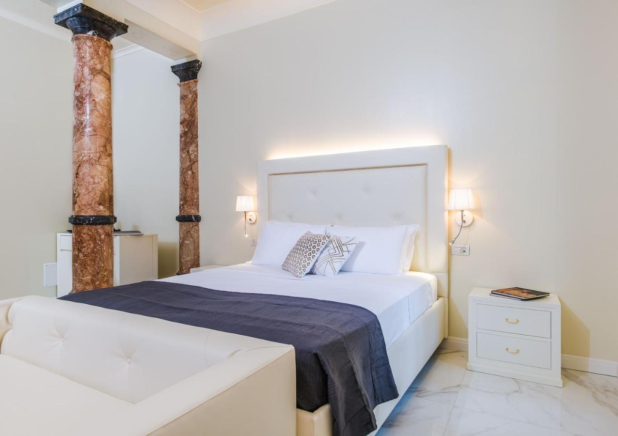 Villa Natalia - Adults Only เวโรนา ภายนอก รูปภาพ