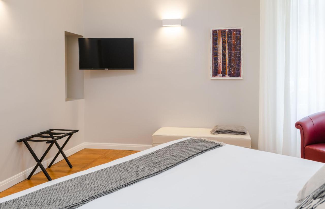 Villa Natalia - Adults Only เวโรนา ภายนอก รูปภาพ