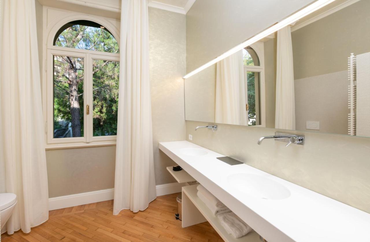 Villa Natalia - Adults Only เวโรนา ภายนอก รูปภาพ