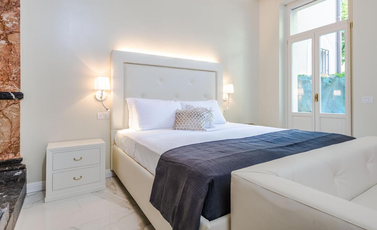 Villa Natalia - Adults Only เวโรนา ภายนอก รูปภาพ