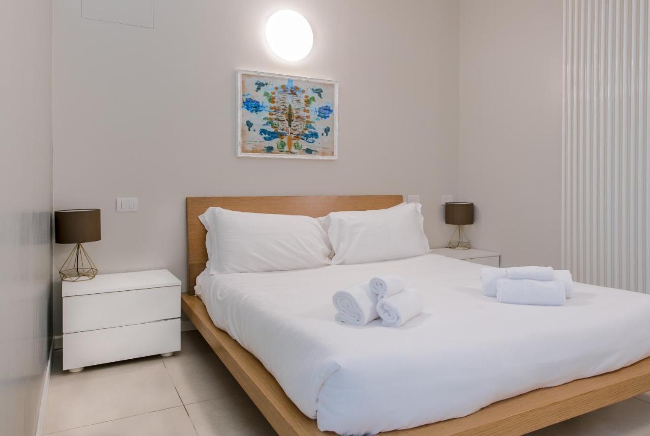 Villa Natalia - Adults Only เวโรนา ภายนอก รูปภาพ